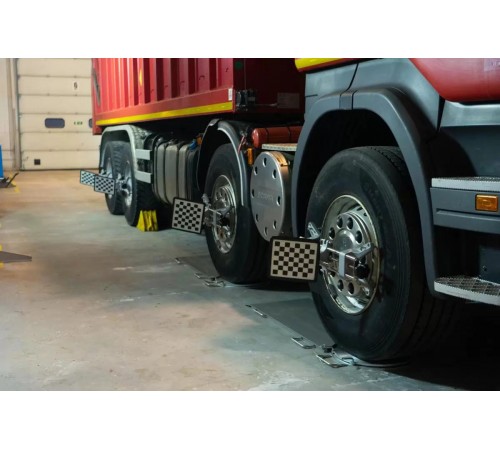 Стенд развал-схождения 3D для грузовых автомобилей ТехноВектор 7 Truck 7204 HTS4 — профессиональное автосервисное оборудование и инструменты для бизнеса